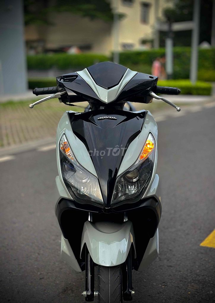 Honda Air Blade 2014 - ảnh 2