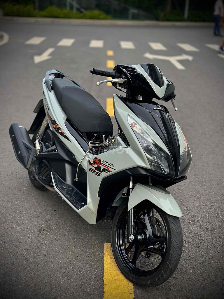 Honda Air Blade 2014 - ảnh 3