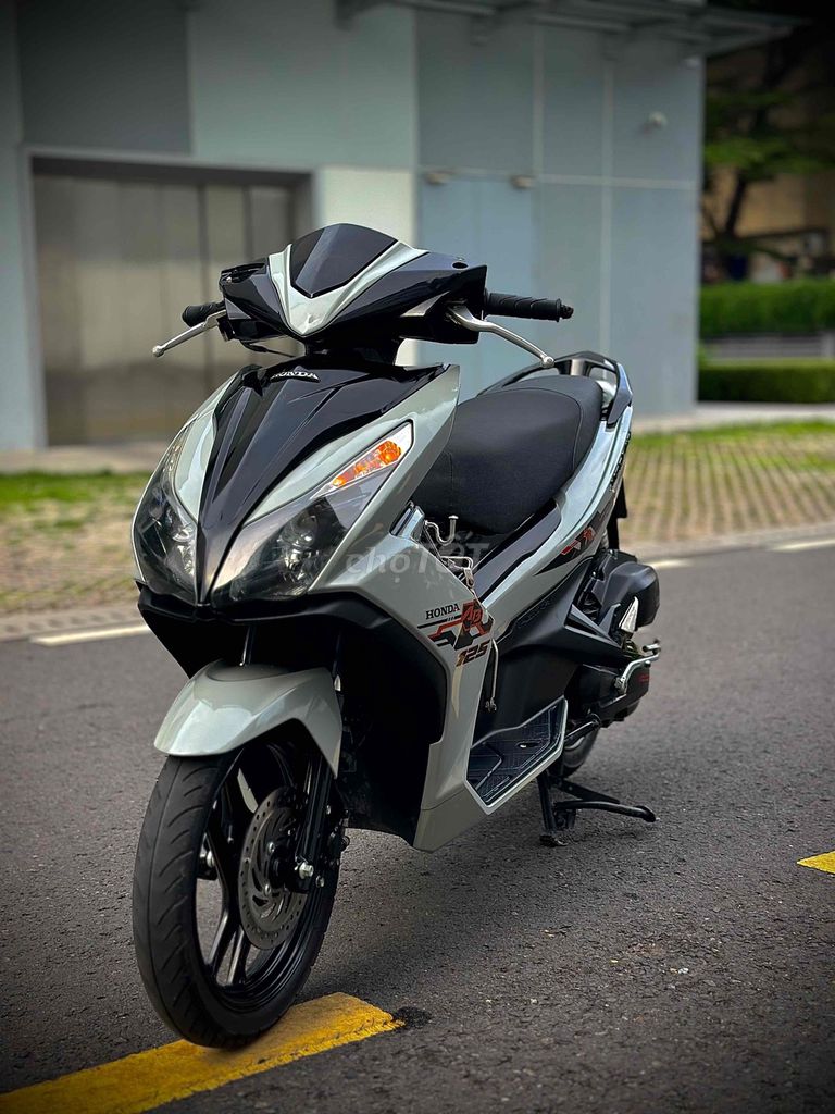 Honda Air Blade 2014 - ảnh 4
