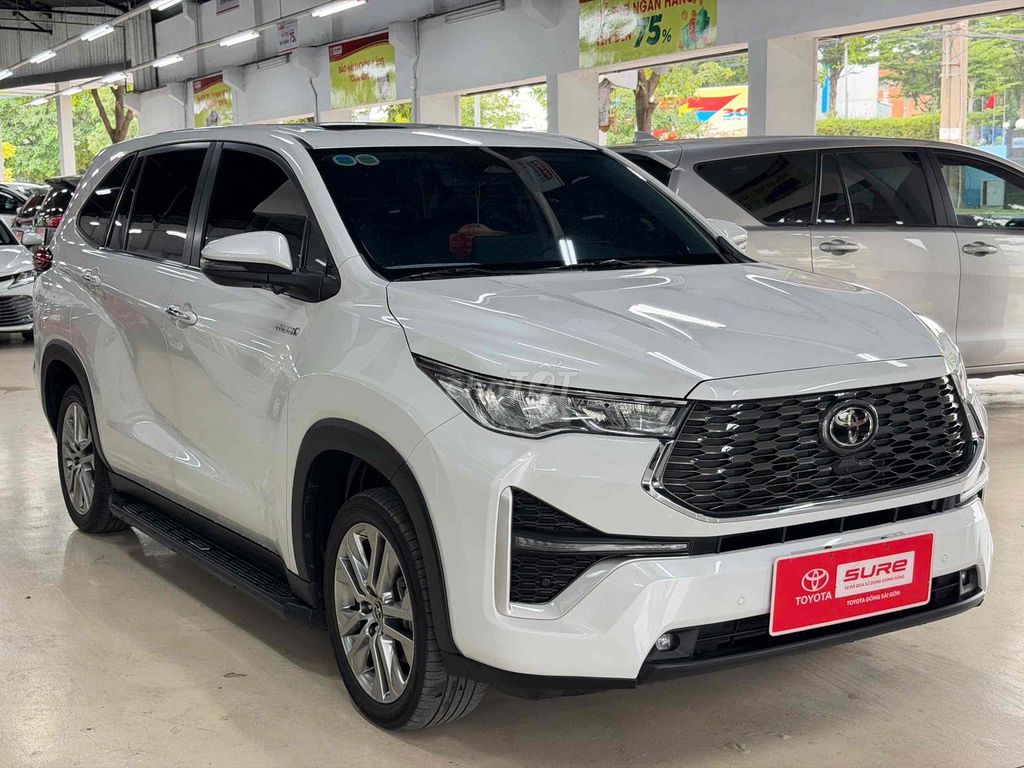 Toyota Innova Cross 2024 - ảnh 3