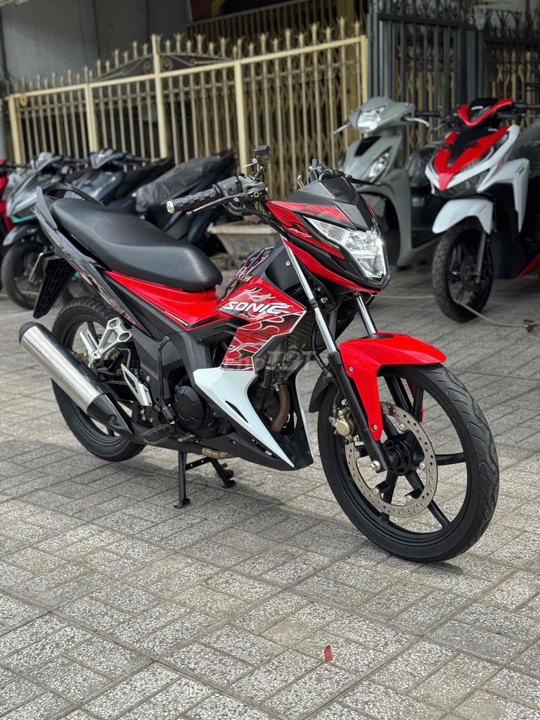 Sonic bi 2019 - ảnh 2
