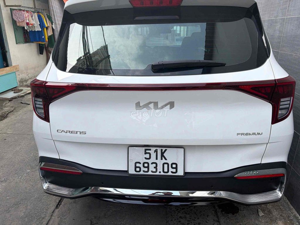 Kia Carens - ảnh 3