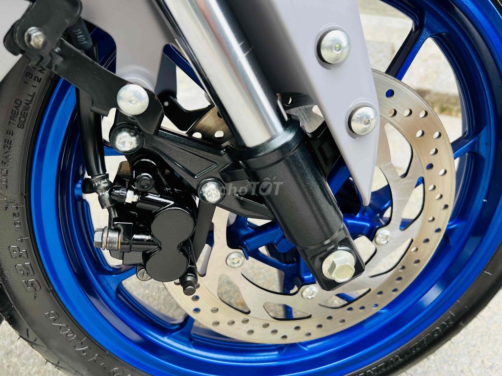 Yamaha R 2022 - ảnh 2