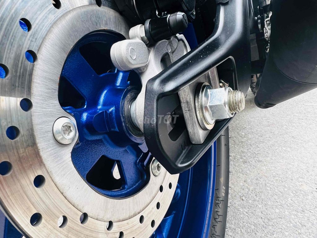 Yamaha R 2022 - ảnh 5