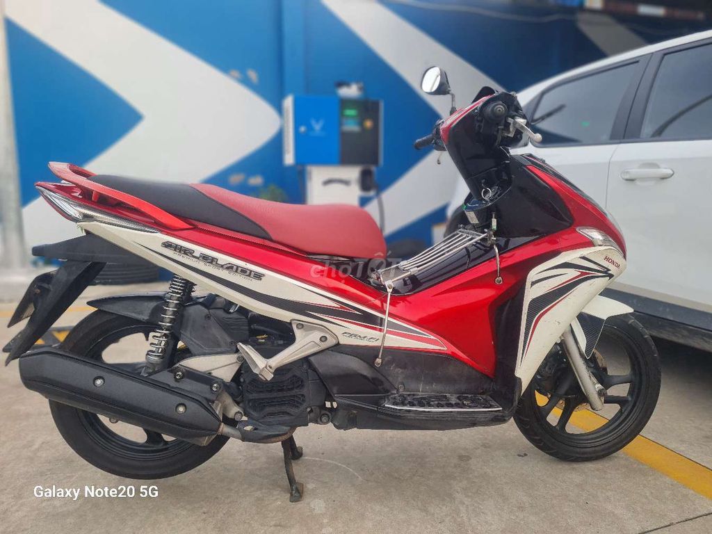 Honda Air Blade 2012 - ảnh 3