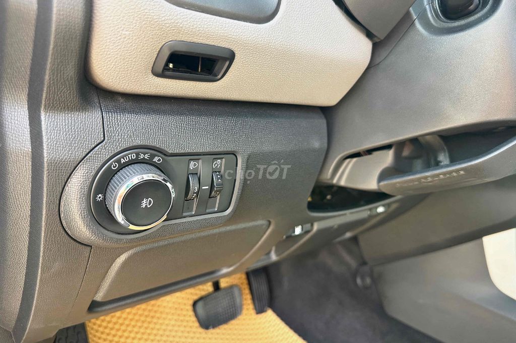 Chevrolet Colorado 2019 - ảnh 2