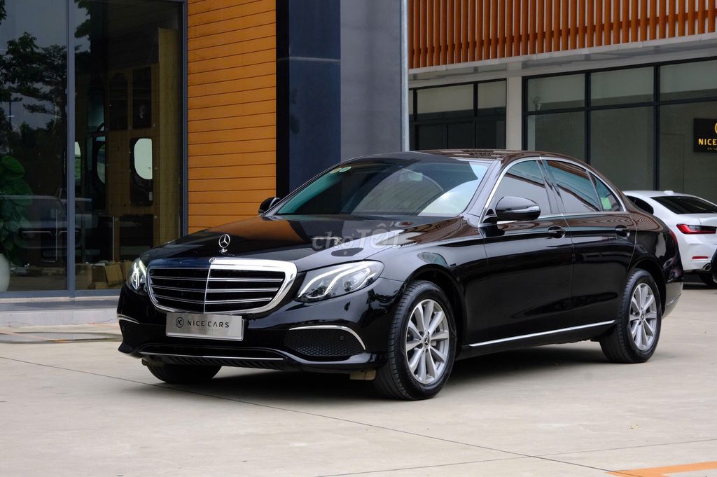 Mercedes-Benz 2019 - ảnh 2