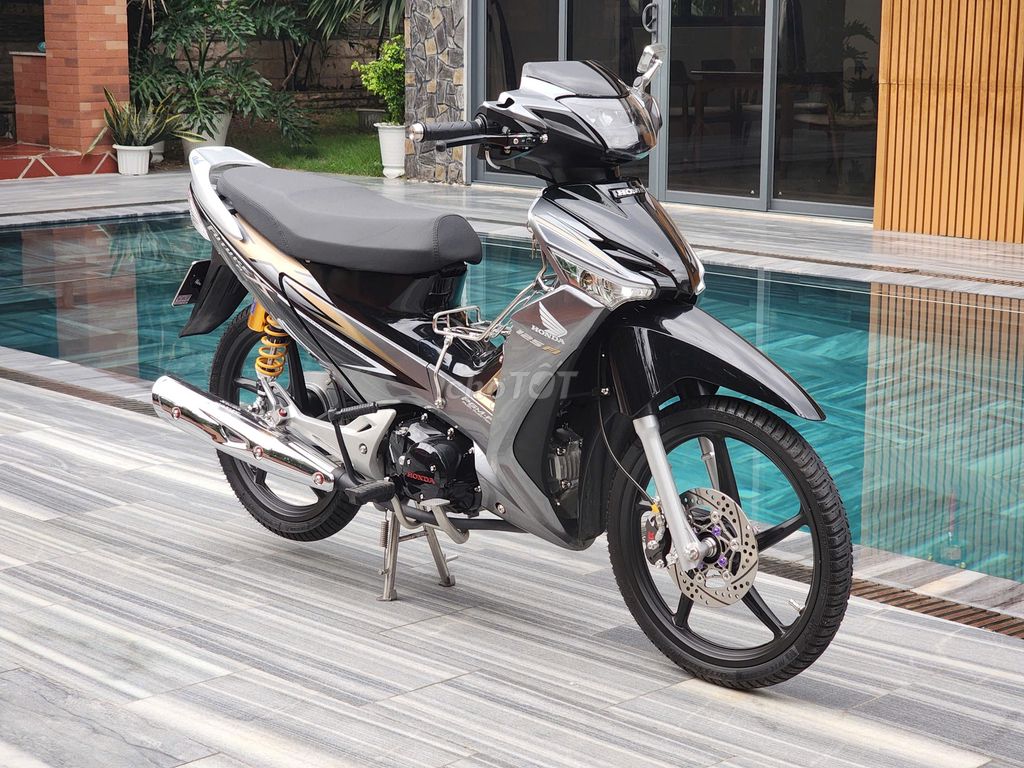 Fu X 2011 - ảnh 1