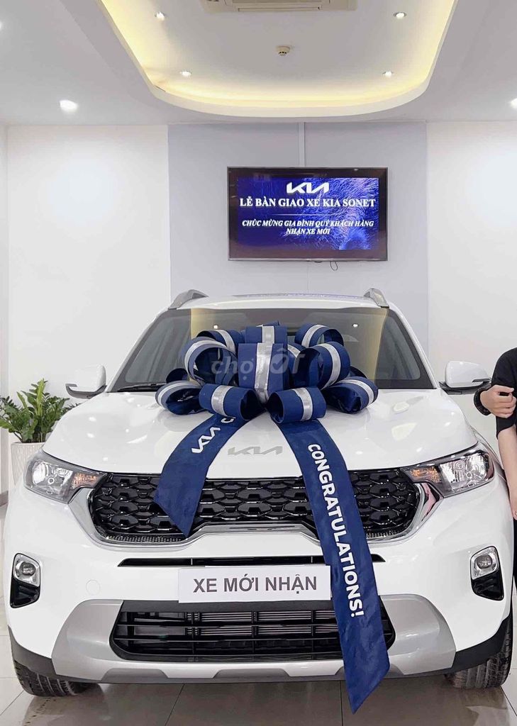 Kia Sonet 2023 - ảnh 1