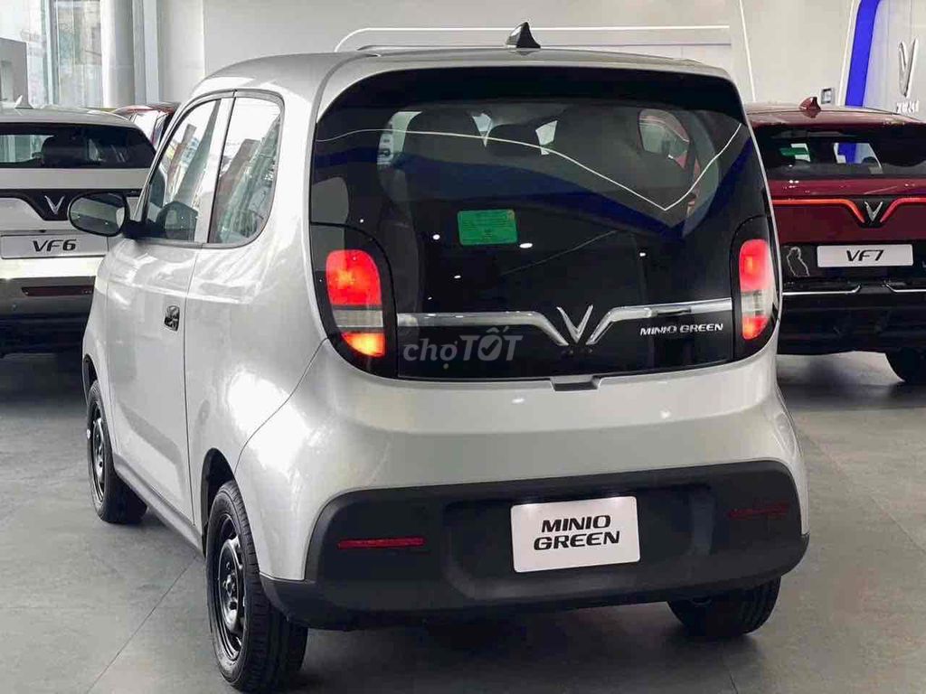 VinFast Minio Green - ảnh 2