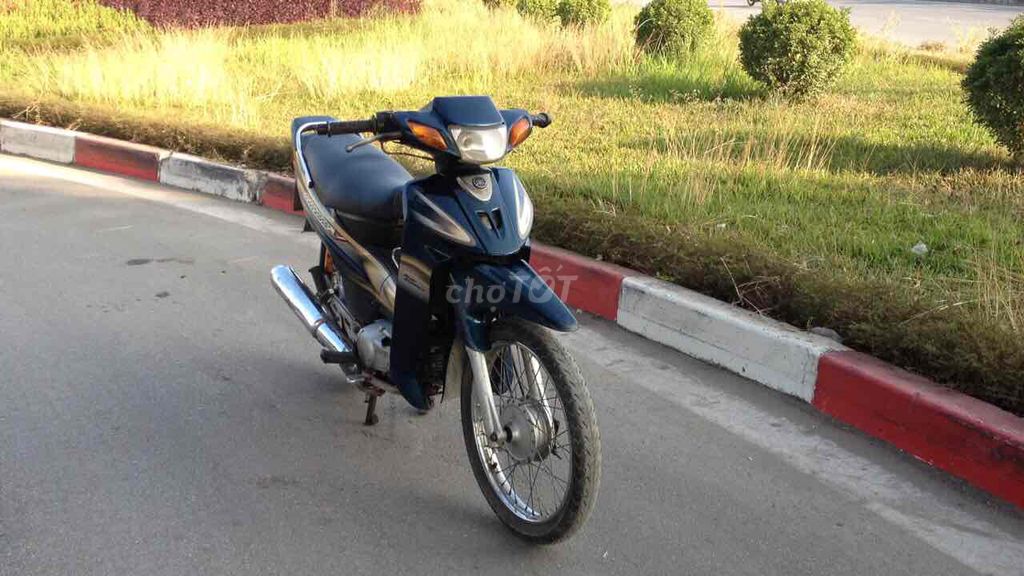 Xe sirius 2010 - ảnh 1