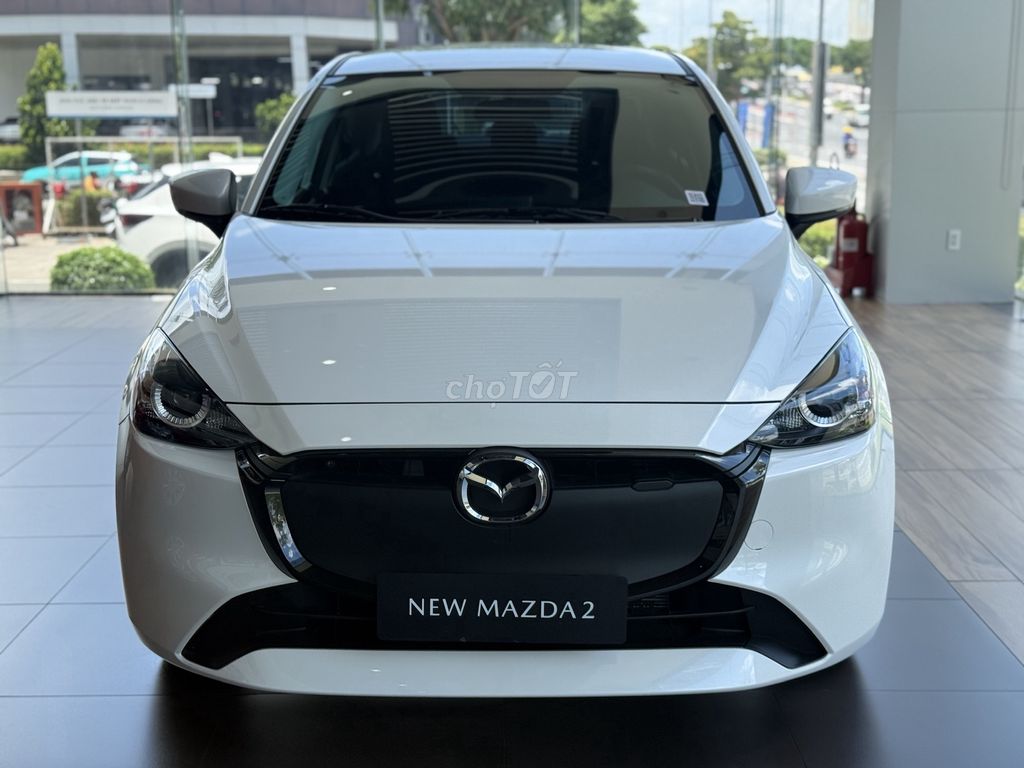 Mazda 2 2026 - ảnh 1