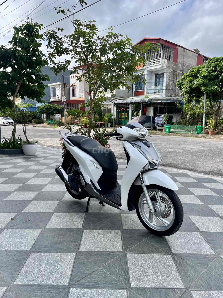 Honda SH 2017 - ảnh 3