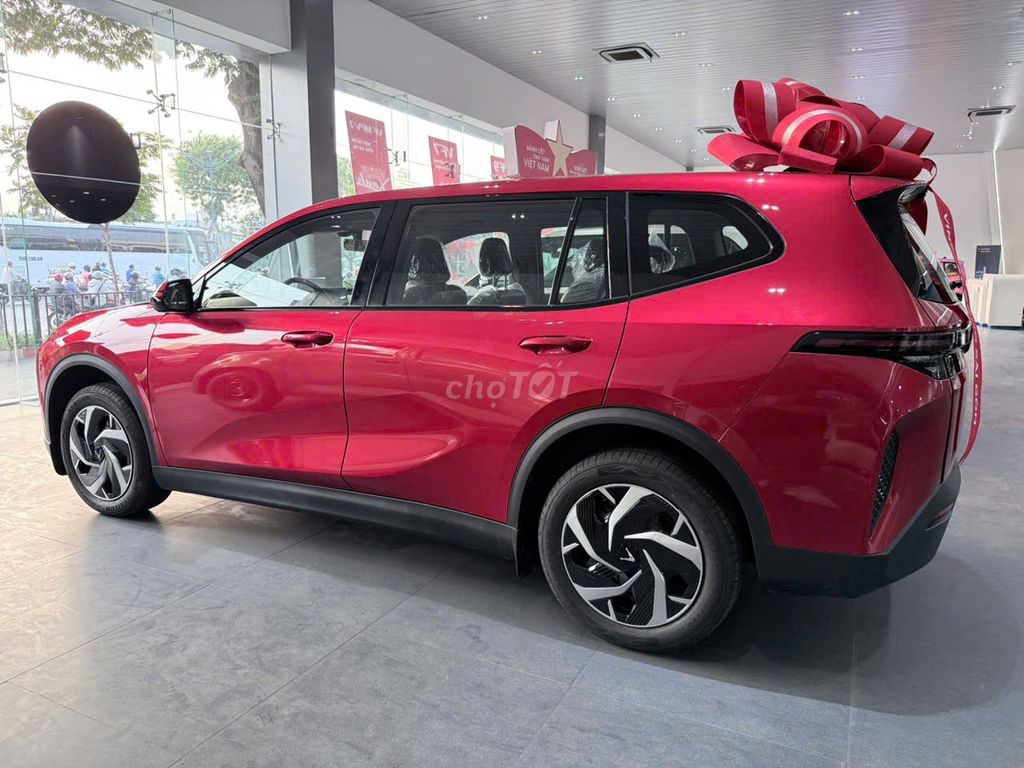VinFast Limo Green 2026 - ảnh 4