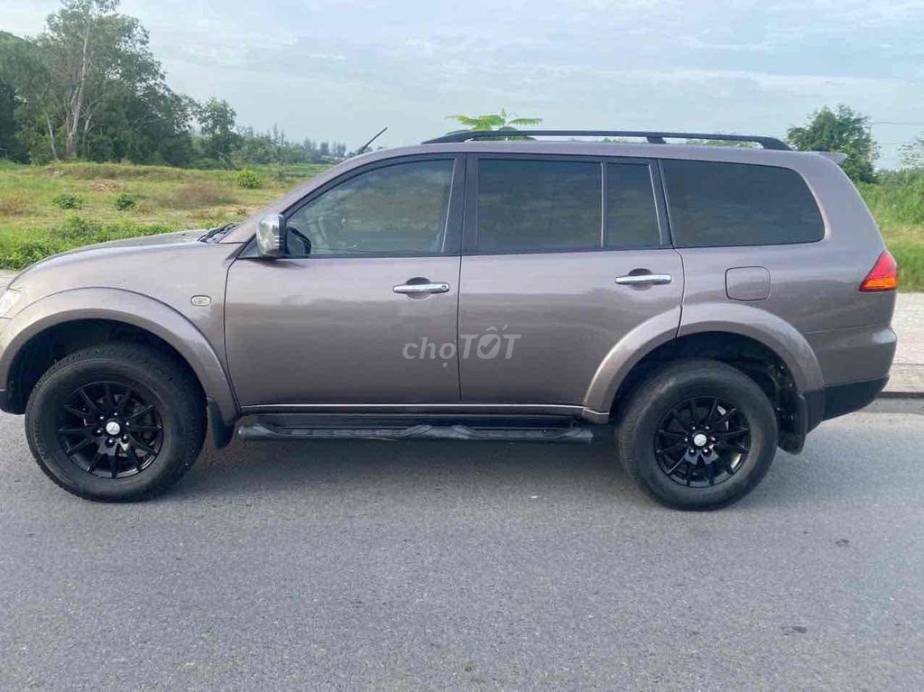 Mitsubishi Pajero Sport 2012 - ảnh 5