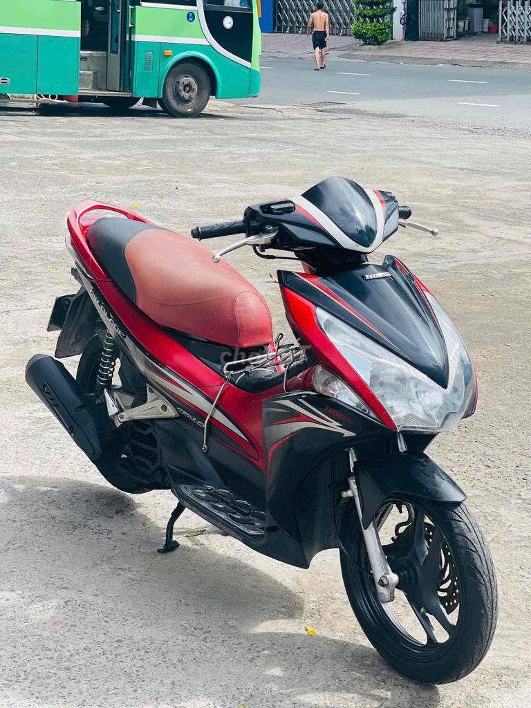 Honda Air Blade 2012 - ảnh 3