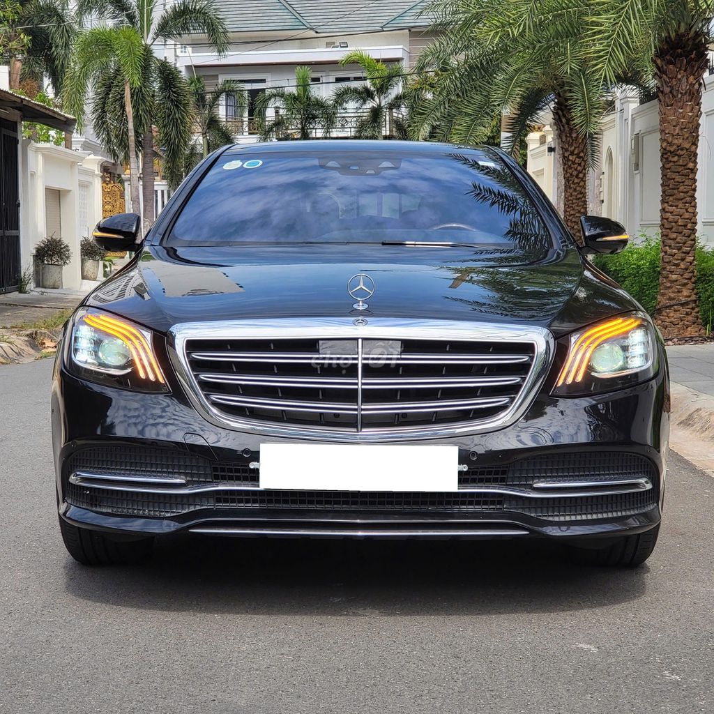 Mercedes-Benz 2018 - ảnh 3