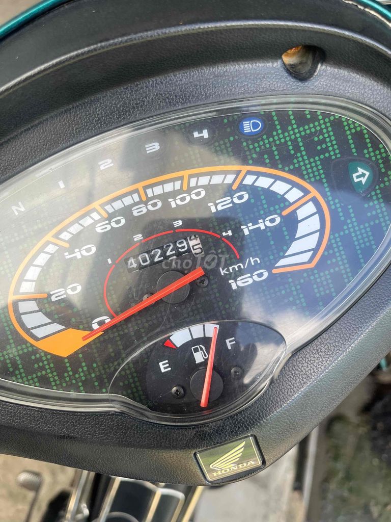 Honda Future 2005 - ảnh 1