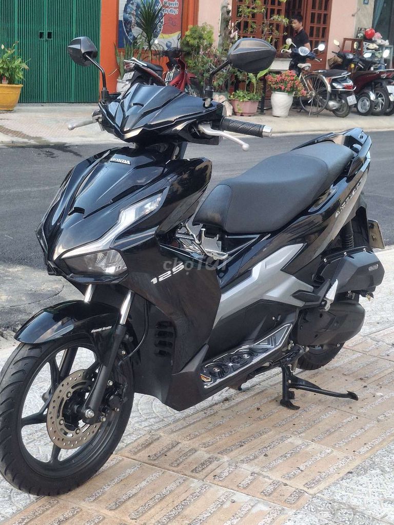 Honda Air Blade 2024 - ảnh 2