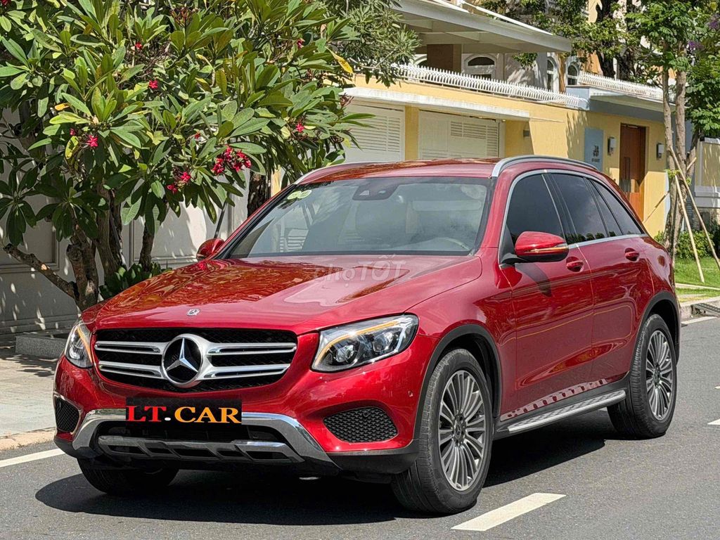Mercedes-Benz 2019 - ảnh 1