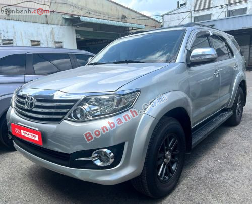 Toyota Fortuner 2.7V 4x2 AT 2016 - ảnh 2