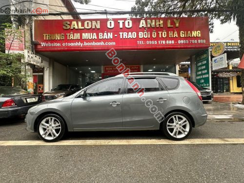 Hyundai i30 CW 1.6 AT 2010 - ảnh 1