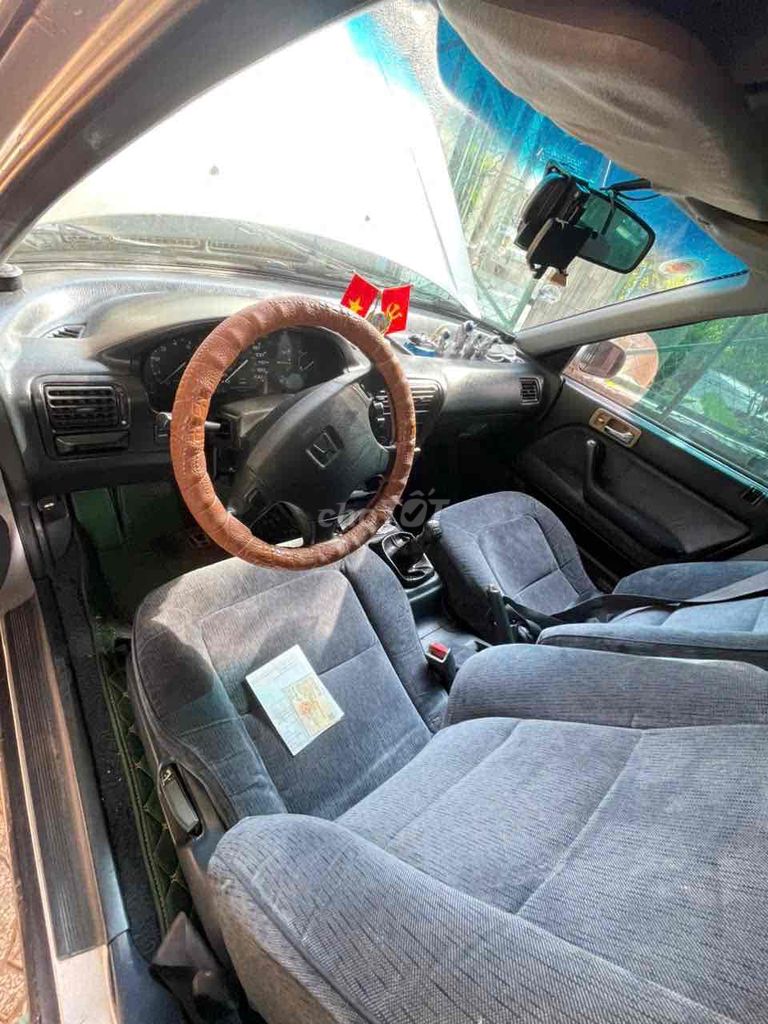 Honda Accord 1992 - ảnh 2