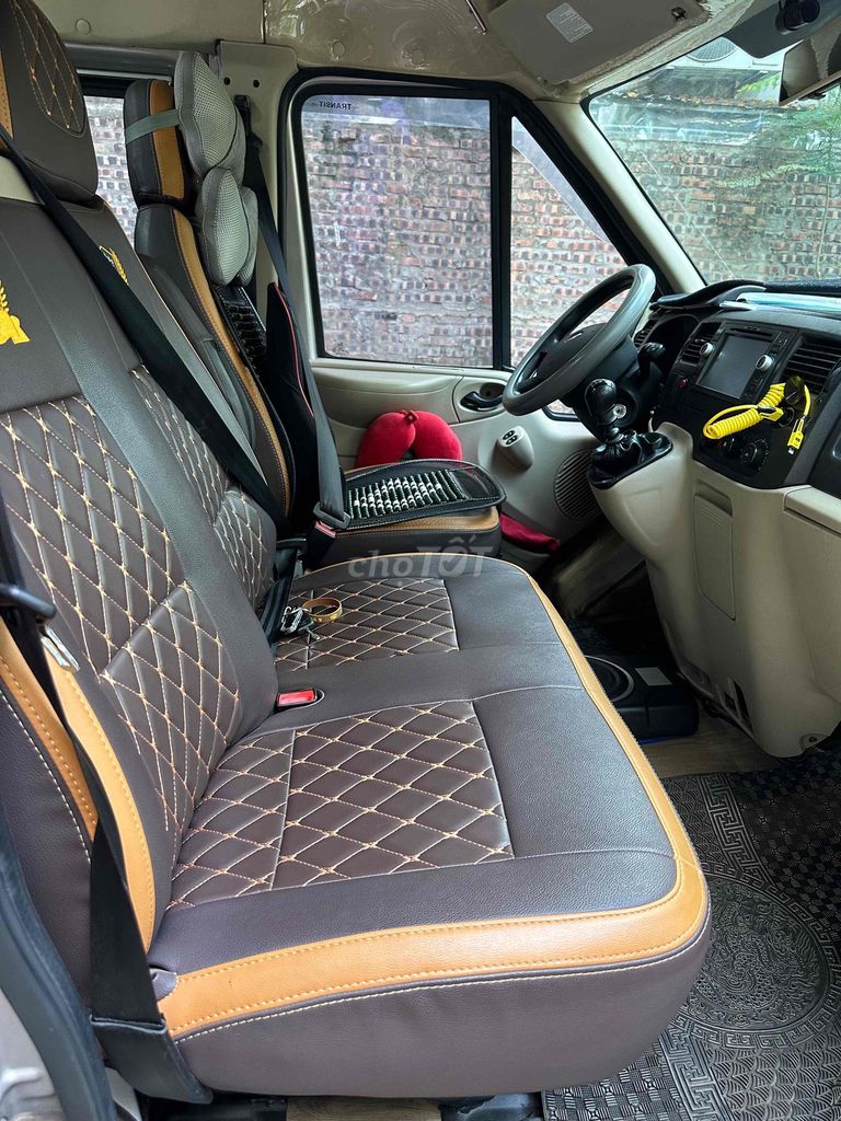 Ford Transit - ảnh 4
