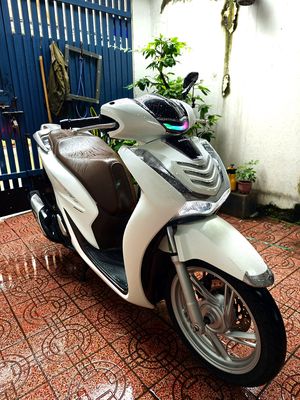 Honda SH 2023 - ảnh 1