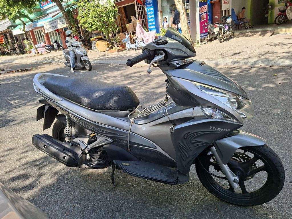Honda Air Blade 2011 - ảnh 1