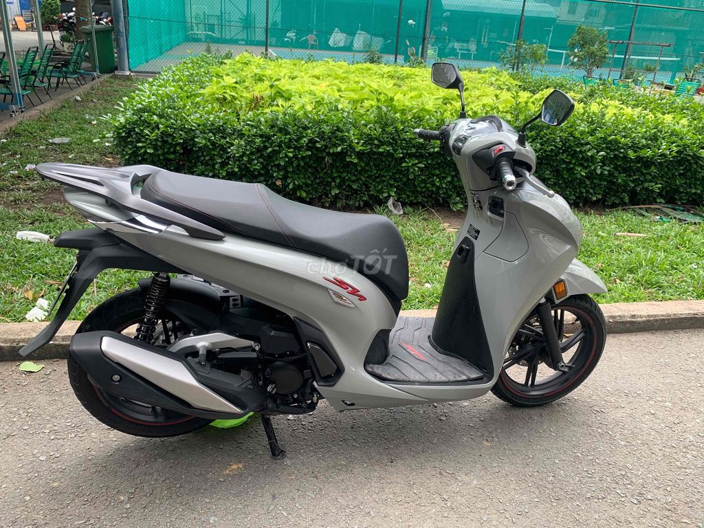 Honda SH 2022 - ảnh 1