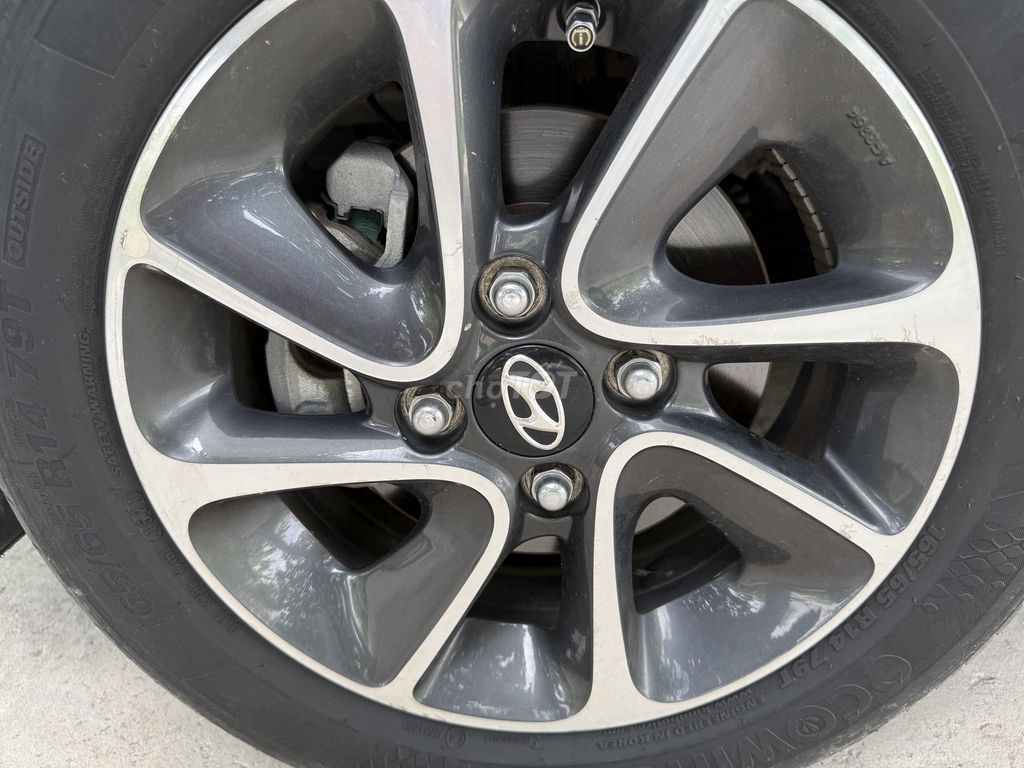 Hyundai i10 2021 - ảnh 4