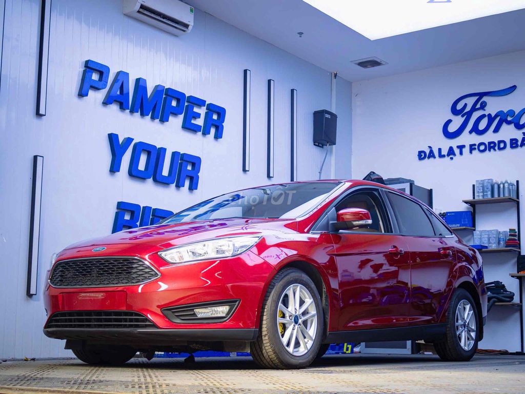 Ford Focus 2019 - ảnh 2