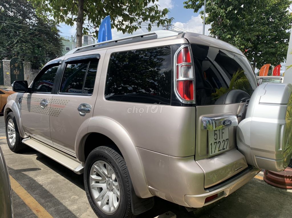 Ford Everest 2014 - ảnh 2