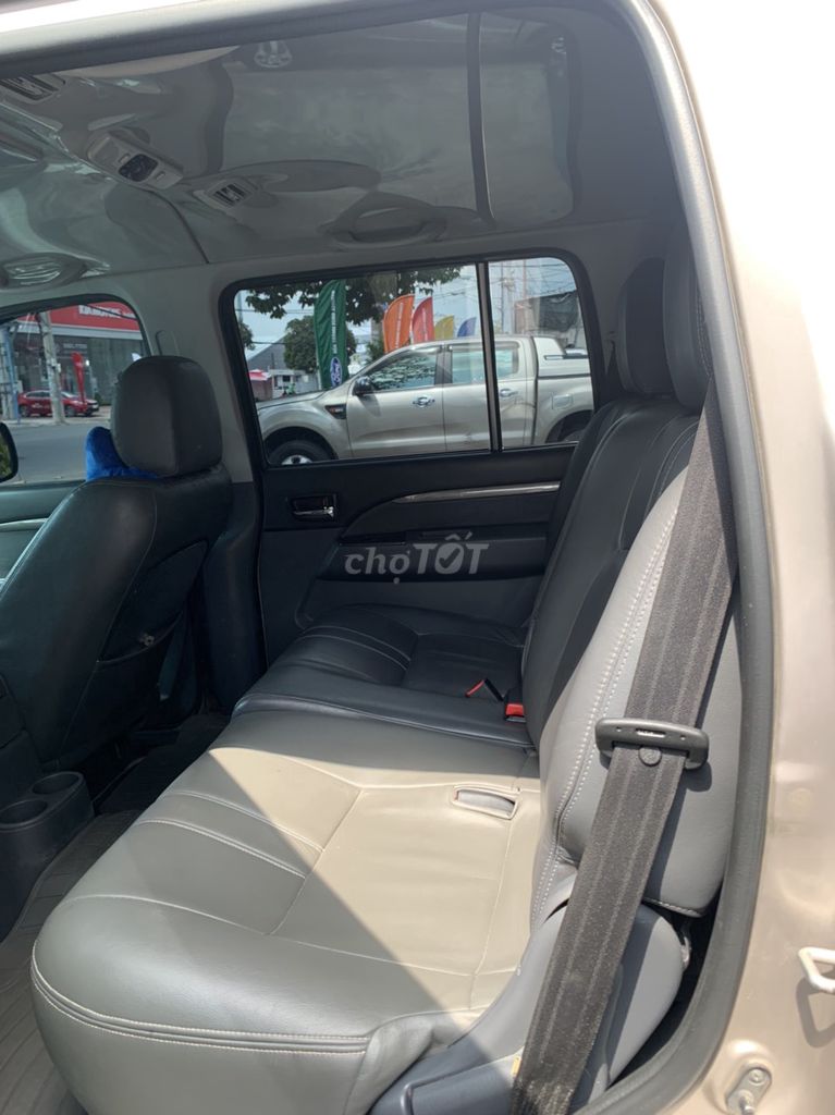 Ford Everest 2014 - ảnh 3