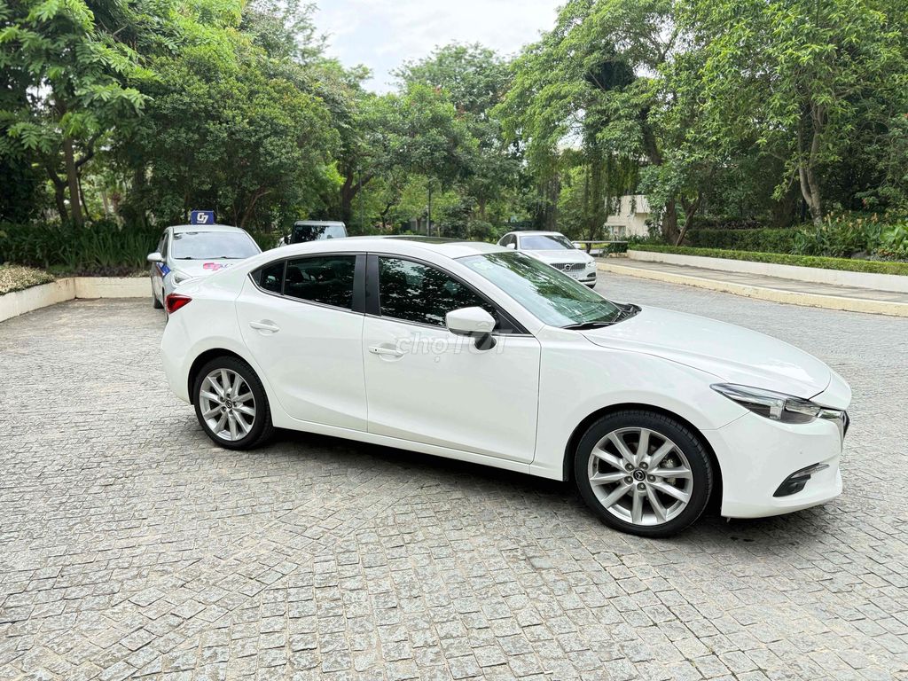 Mazda 3 - ảnh 4