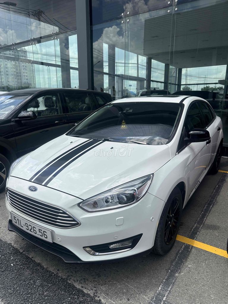 Ford Focus 2018 - ảnh 1