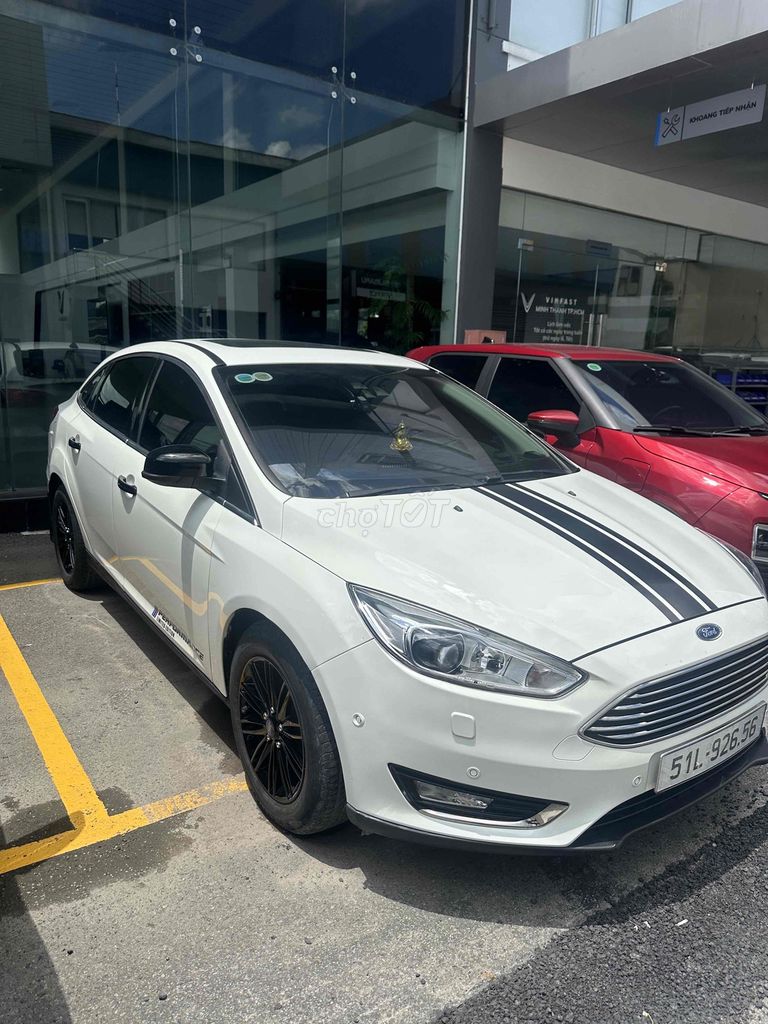 Ford Focus 2018 - ảnh 2