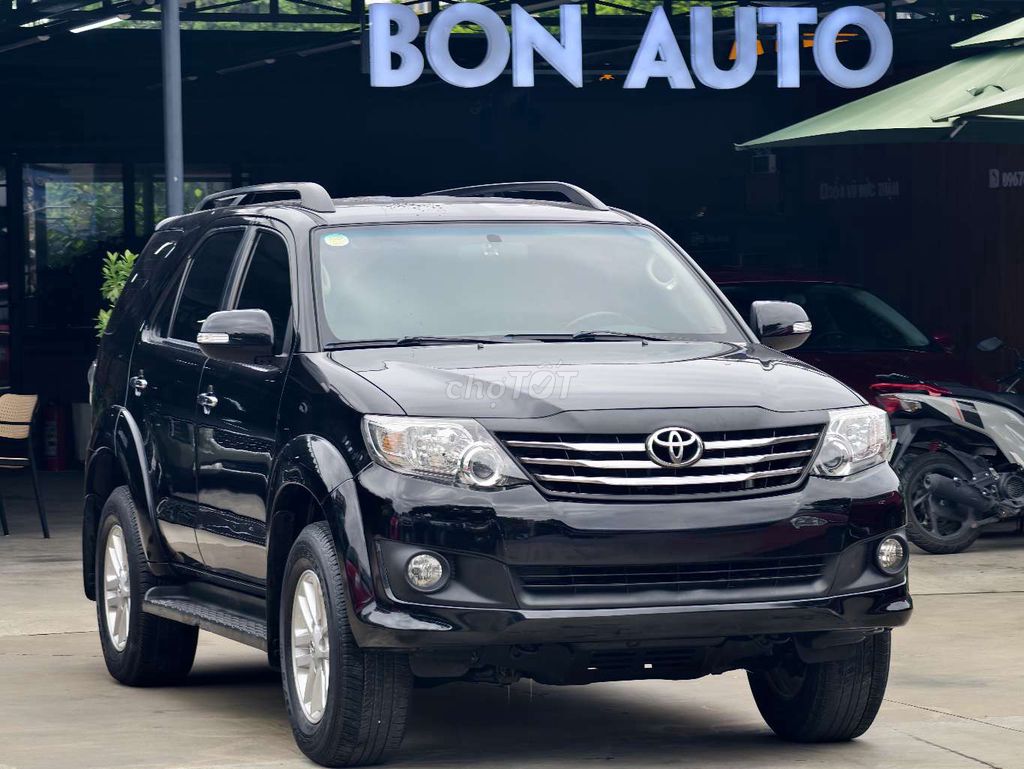 Toyota Fortuner 2014 - ảnh 1