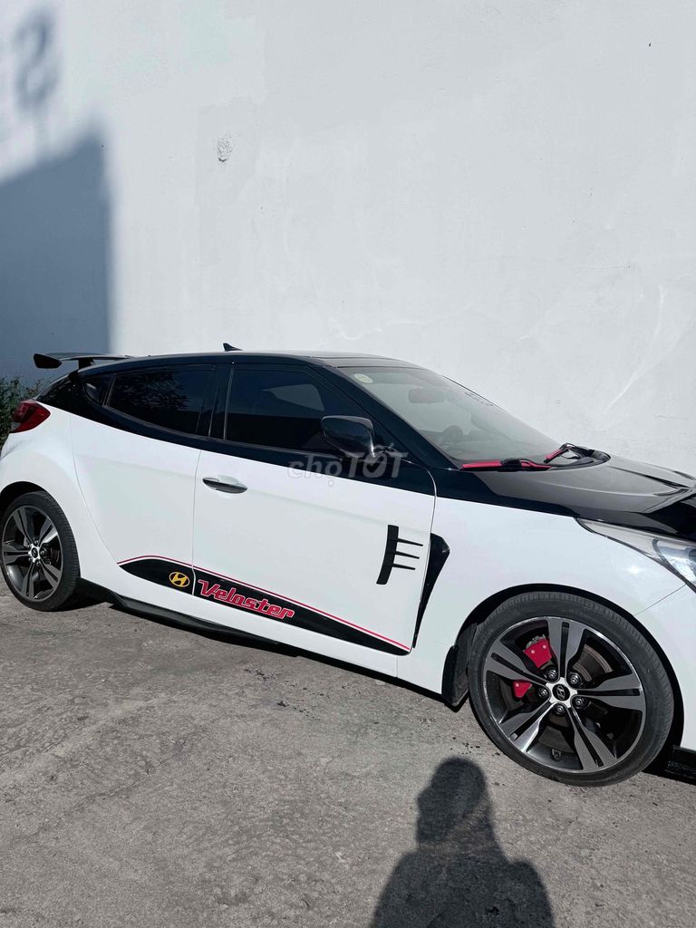 Hyundai Veloster - ảnh 3