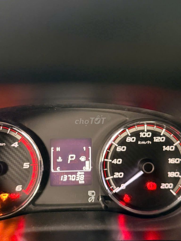 Mitsubishi Triton 2022 - ảnh 1