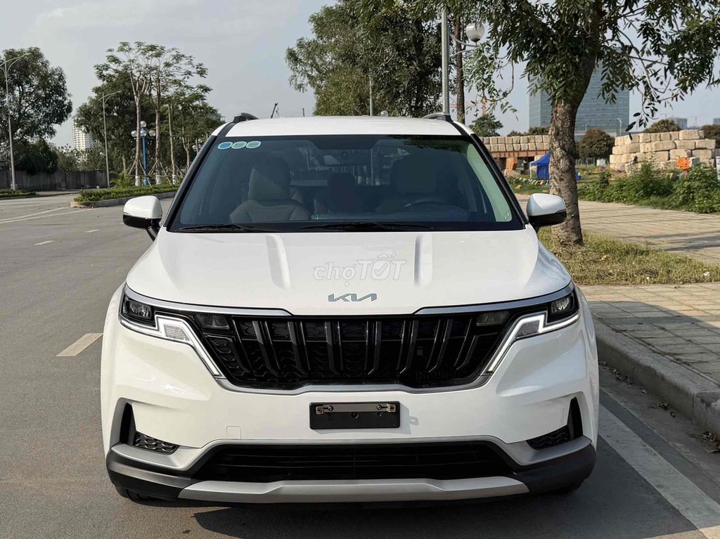 Kia Carnival Luxury 2.2D 2024 - ảnh 1