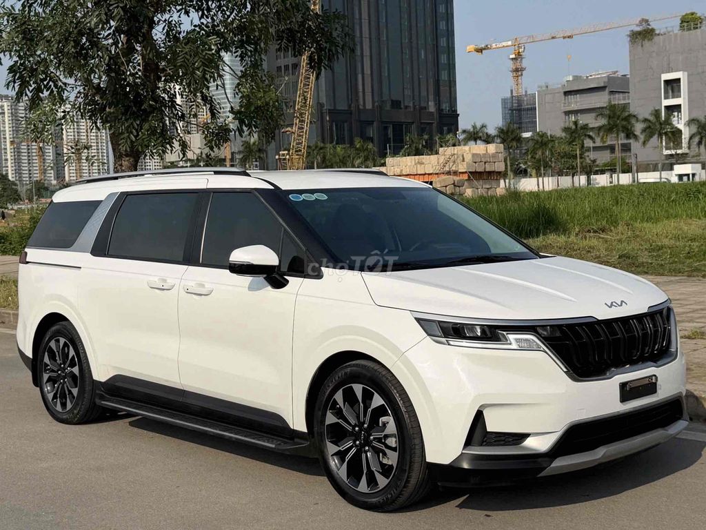 Kia Carnival Luxury 2.2D 2024 - ảnh 2
