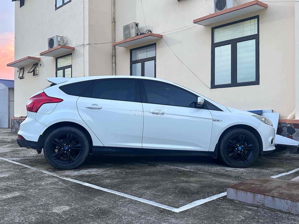 Ford Focus 2015 - ảnh 1