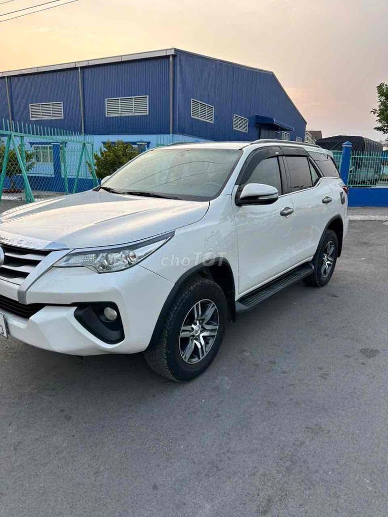 Toyota Fortuner 2017 - ảnh 1