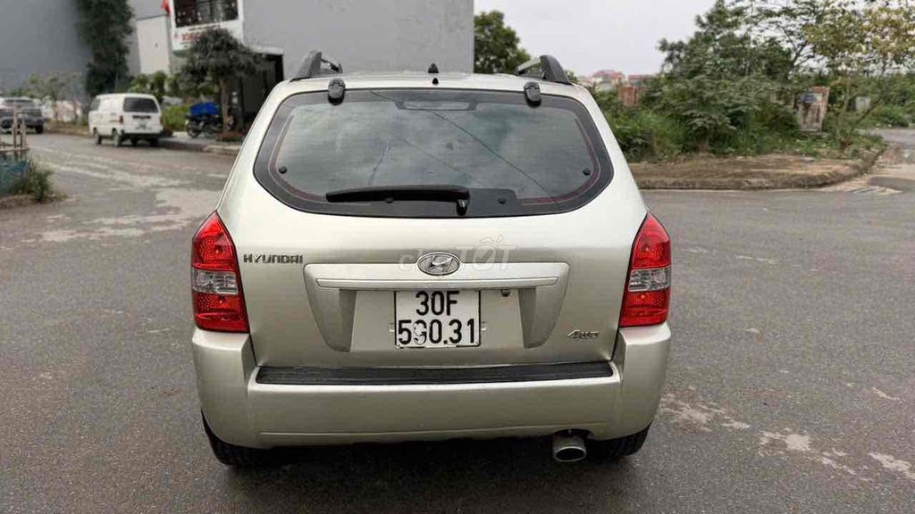 Hyundai Tucson 2009 - ảnh 2