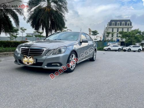 Mercedes-Benz 2010 - ảnh 1