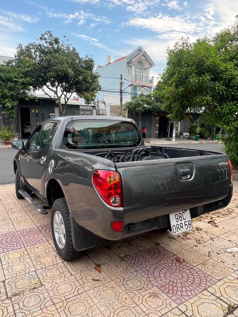 Mitsubishi - ảnh 3