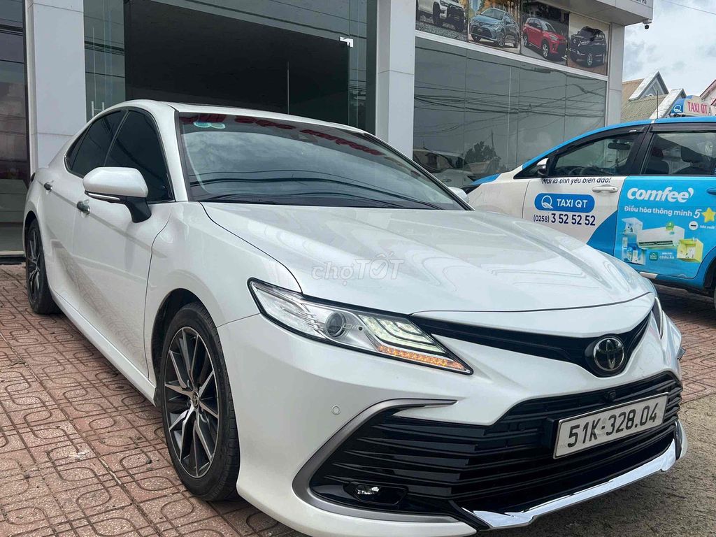 Toyota Camry 2024 - ảnh 2