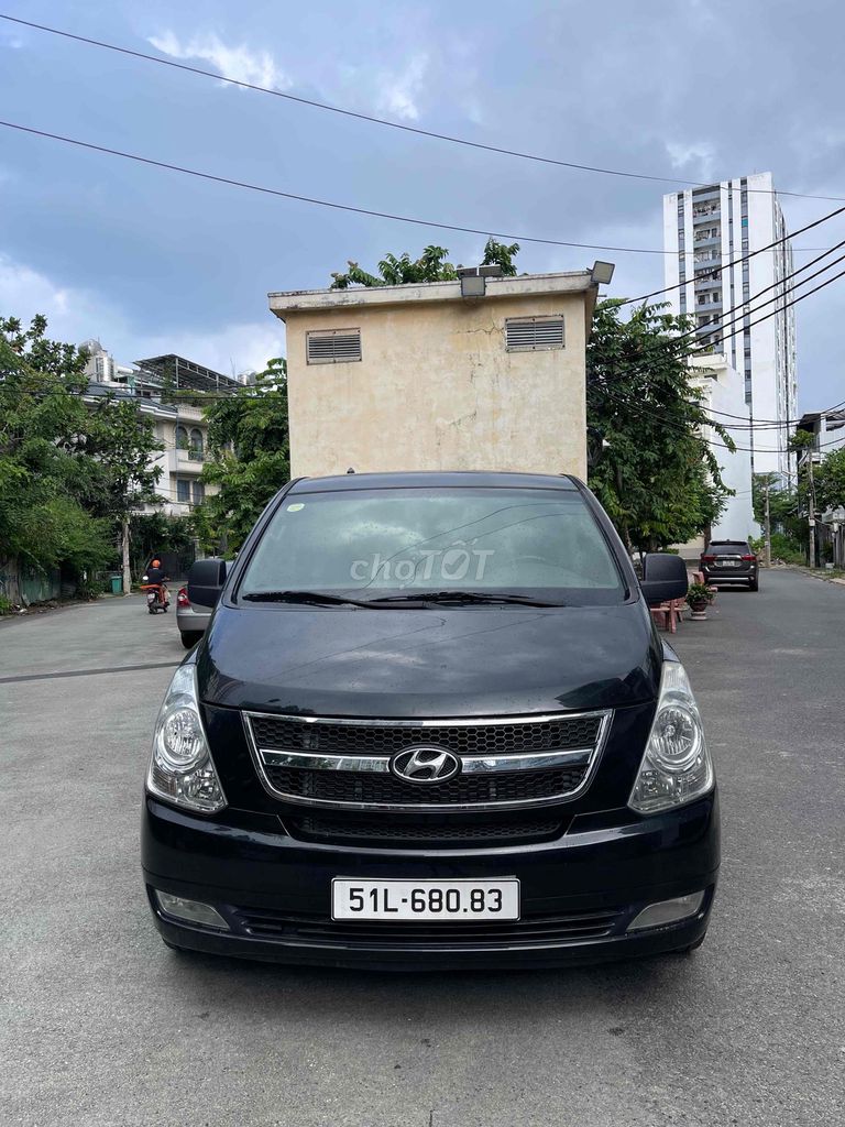 Hyundai Starex 2014 - ảnh 1
